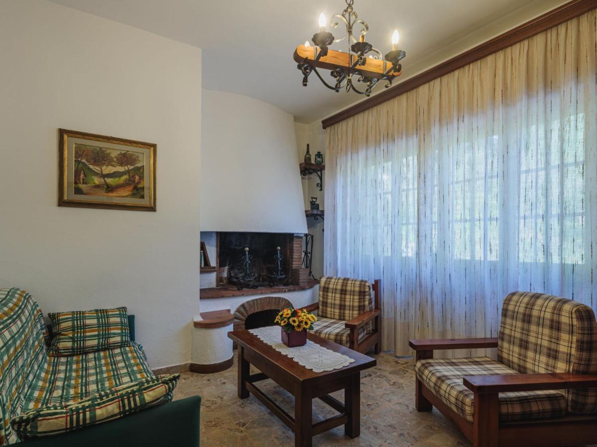 Apartment Barbara By Interhome Corsanico-Bargecchia Dış mekan fotoğraf